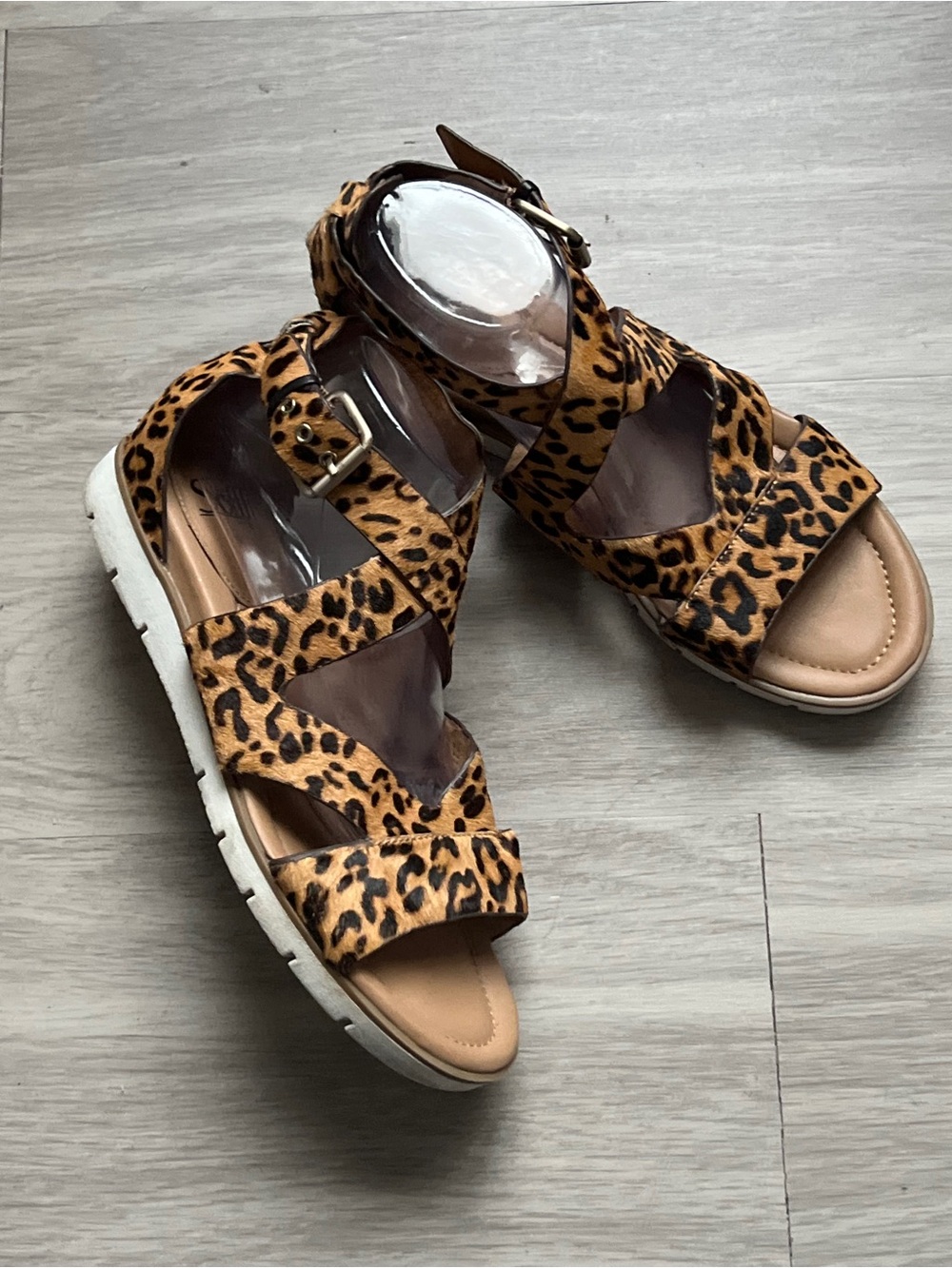 Sofft Women’s 11M Leopard Print Haircalf Leather Ankle Strap Flat Sandals
